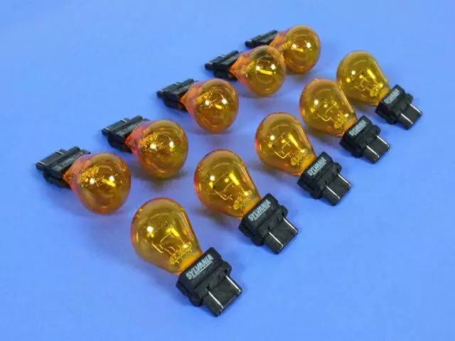 L04157NAKX - : Bulb for Chrysler: PT Cruiser | Dodge: Ram 1500, Ram 2500, Ram 3500 Image