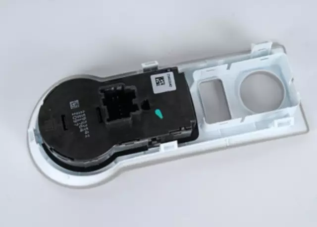 20862480 - : Light Titanium Head Lamp Switch for Buick: LaCrosse Image