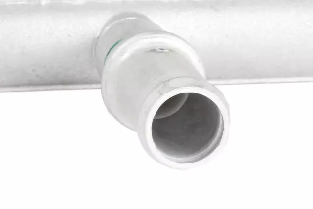 Auxiliary Radiator - GM (84153763)