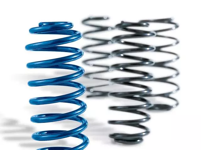 5G4071677E - Exterior: Sport Suspension Kit for Volkswagen: Golf Image