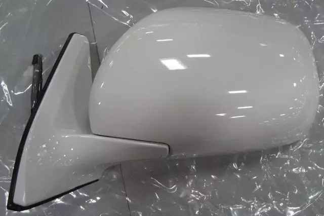 Mirror Assembly Left White Pearl - Toyota (87940-35630-A1)