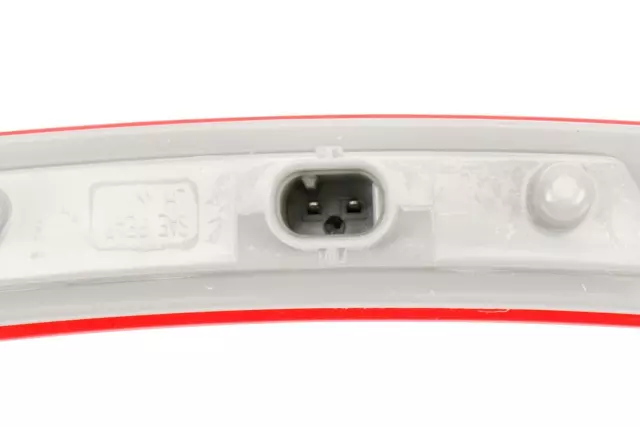 23210929 - : Lamp Asm-Rr Fascia Aux Sig for Chevrolet: Corvette Image