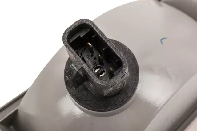 Passenger Side Parking and Turn Signal Lamp - GM (84218438)