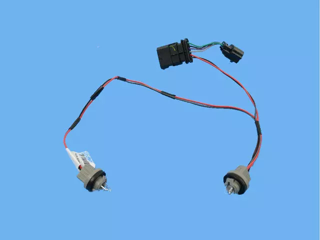 68228869AA - Electrical: License Lamp Wiring for Jeep: Cherokee Image