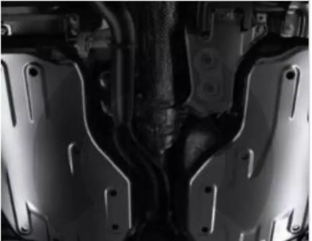 Fuel Tank Skid Plate Kit - Mopar (82214106)