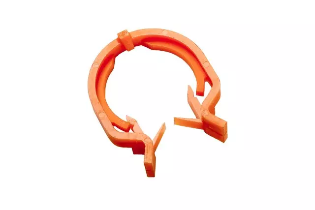 96639370 - : Multi-Purpose Clip for GM Image