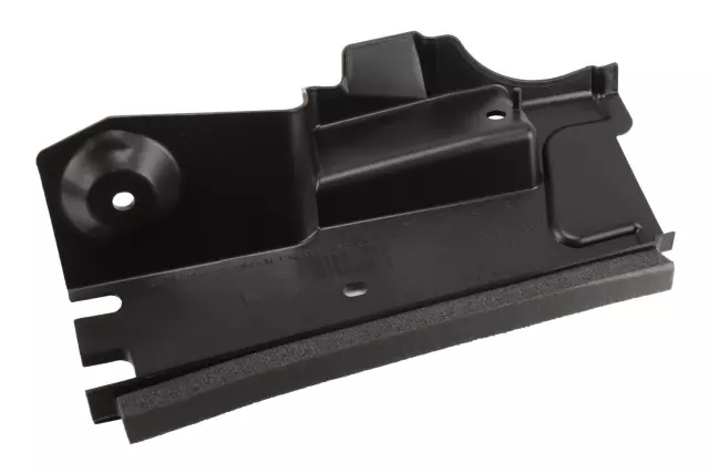 Passenger Side Radiator Air Baffle - GM (92233112)