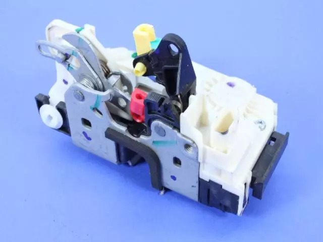 Rear Door Latch, Right - Mopar (4589048AL)