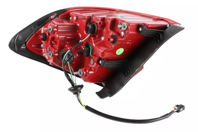 Rear Driver Side Stop Lamp - GM (26253087)