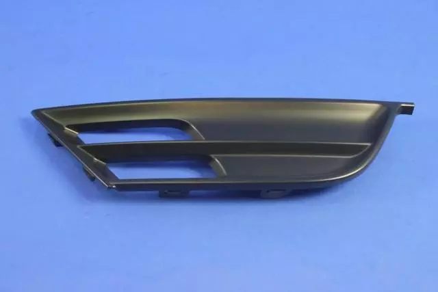 Acc Delete Bezel, Left - Mopar (68228875AC)