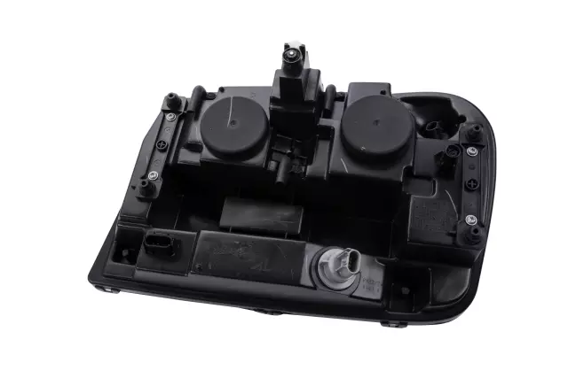 2006-2009 Chevrolet - Passenger Side Headlamp - GM (25970908)