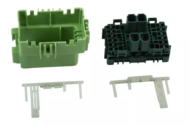 19371174 - : Green Body Wiring Harness Connector for GM Image