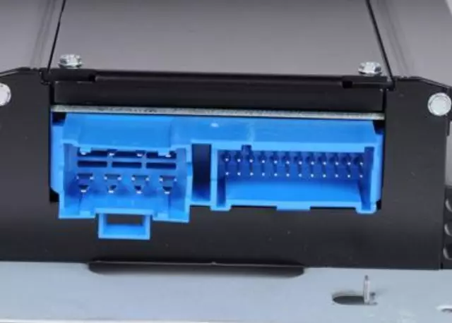 Radio Speaker Amplifier - GM (15841685)