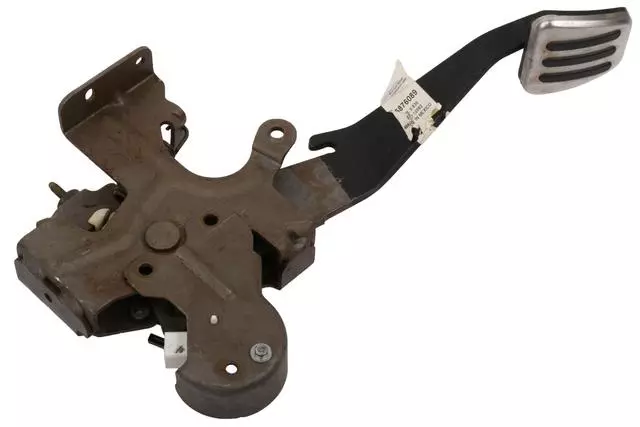 15876089 - : Clutch Pedal for GM Image