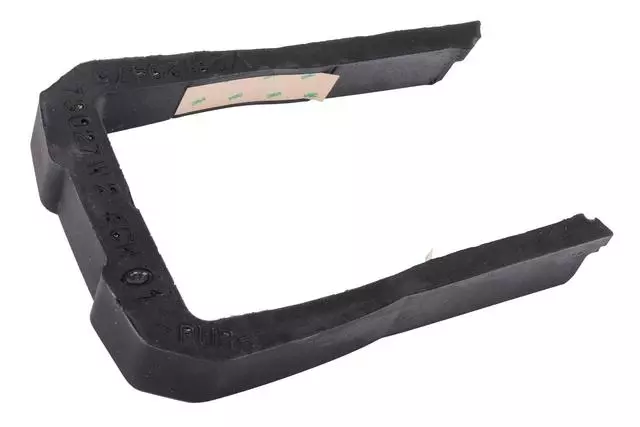 Battery Insulator - GM (23120475)