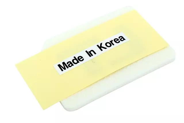 84162508 - Body: Nameplate for Chevrolet: Equinox Image