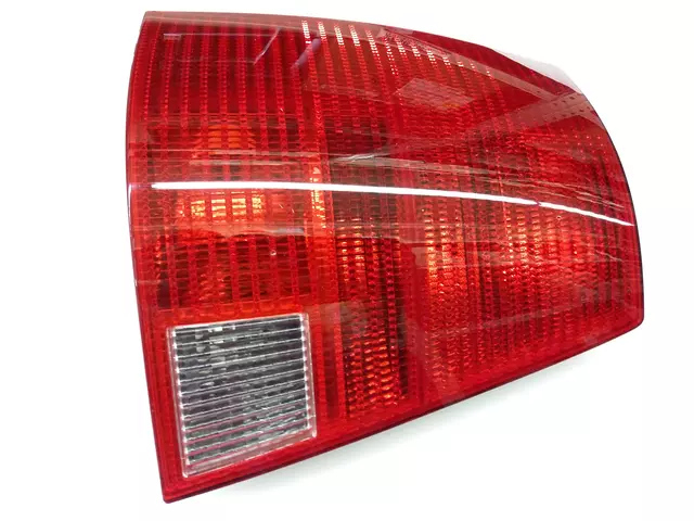 1J9945095R - Electrical: Tail Lamp Assembly for Volkswagen: Jetta Image