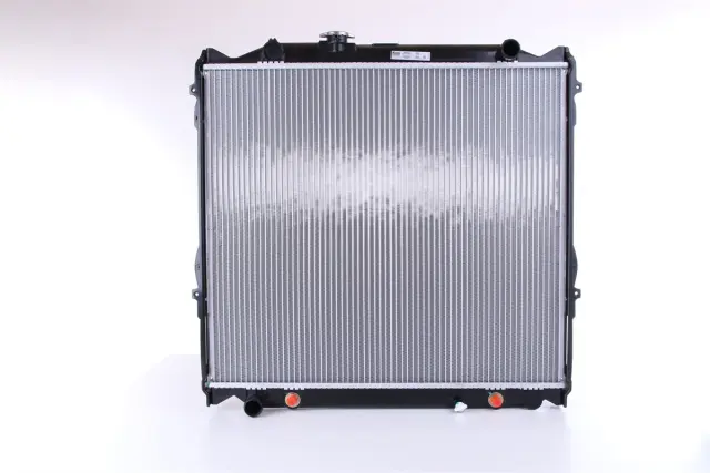 647551 - : Radiator w/Integrated Transmission Oil Cooler for NISSENS Image