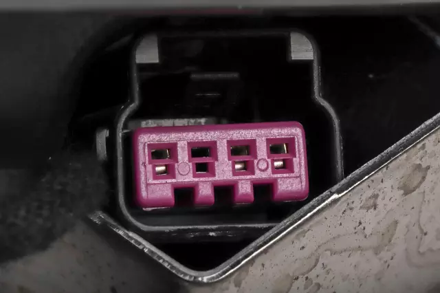 Red Front Driver Side Door Interior Trim Panel - GM (84586689)