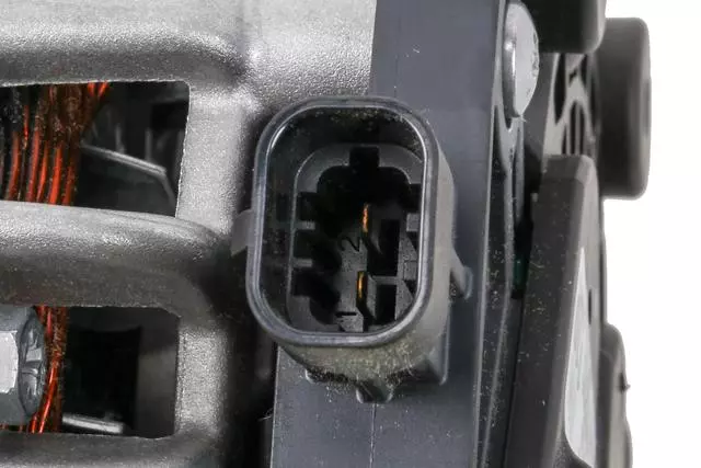 84206550 - : Alternator for Chevrolet: Express 2500, Express 3500, Express 4500 | GMC: Savana 2500, Savana 3500, Savana 4500 Image