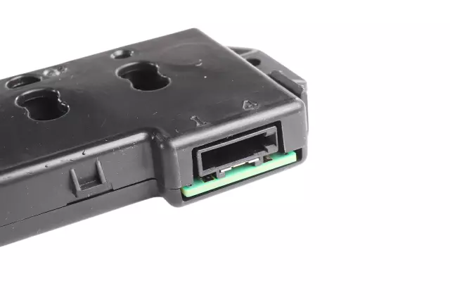 13543119 - : Garage Dr Opener for GMC: Sierra 3500 HD Image