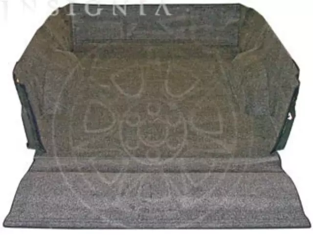 12499445 - Bed Products: Carpet Bed Rug - Gmc Logo, 5' 1" Short Box for GMC: Canyon Image