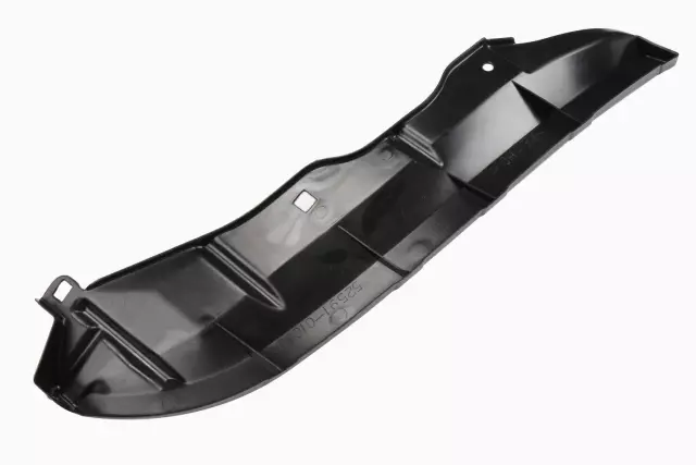 Passenger Side Rear Bumper Fascia Splash Shield - GM (88970444)