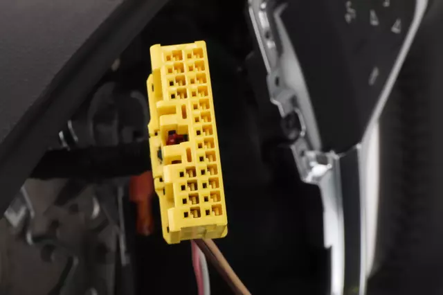 Steering Wheel - GM (85004110)