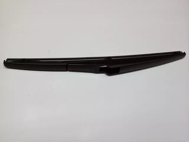 852420E070 - : Wiper Blade for Toyota: Highlander Image