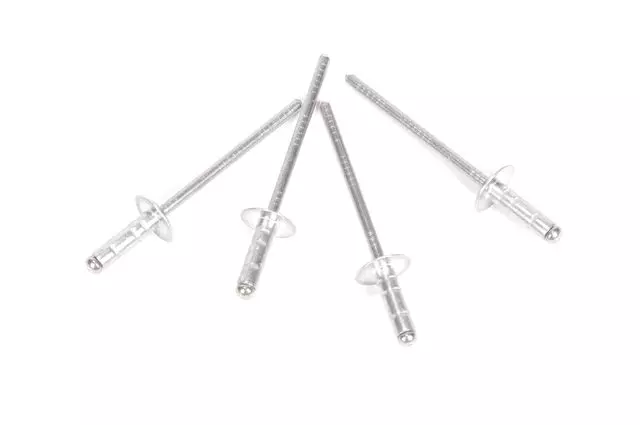 19352194 - : Ignition Lock Key Transmitter Antenna Bracket Rivet for Buick: Enclave, Encore GX, Envista | Cadillac: Escalade, Escalade ESV, ESCALADE IQ, LYRIQ, OPTIQ, XT4, XT5, XT6 | Chevrolet: Blazer, Blazer EV, Equinox, Equinox EV, Malibu, Silverado EV, Suburban, Tahoe, Trailblazer, Trax | GMC: Hummer EV Pickup, Hummer EV SUV, Sierra 2500 HD, Sierra 3500 HD, Sierra EV, Terrain, Yukon, Yukon XL Image