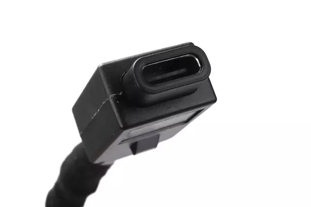 13548803 - : USB Port for Cadillac: LYRIQ Image