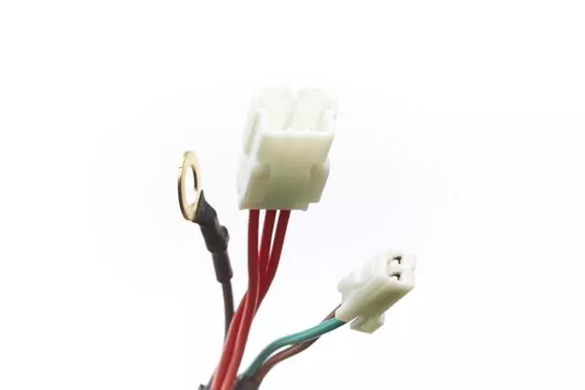 19119204 - Audio/Video: Audio Upgrade, 200W Amplifier for Chevrolet: Silverado 1500, Silverado 2500 HD, Silverado 3500 HD | GMC: Sierra 1500, Sierra 2500 HD, Sierra 3500 HD Image