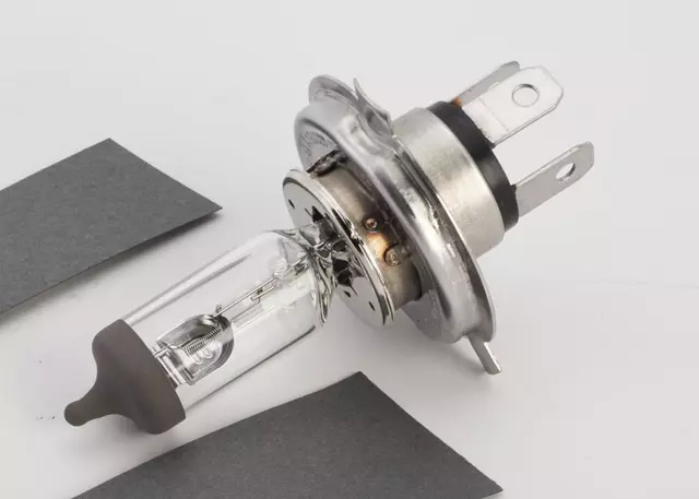 Headlight Bulb - Subaru (84920AA090)