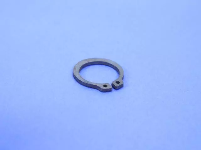 Shaft Retainer - Mopar (4762606)