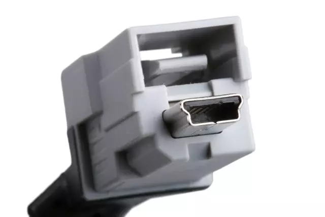 84759661 - : USB Data Cable for GM Image