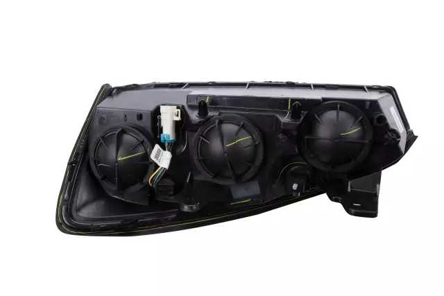 Passenger Side Headlamp Assembly - GM (15851372)