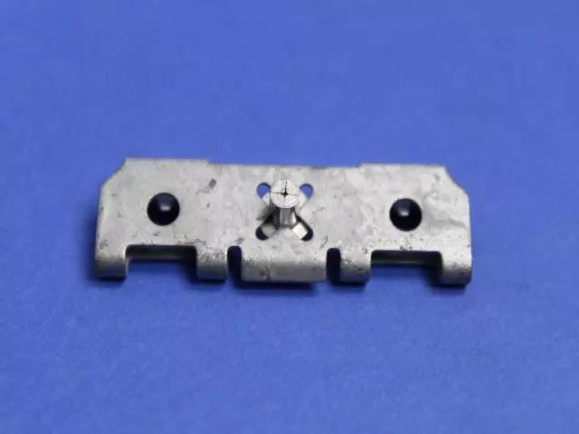Retaining Clip - Mopar (4389815AA)