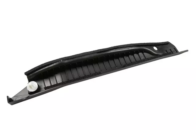 Front Compartment Sight Shield with Retainer - GM (95022358)
