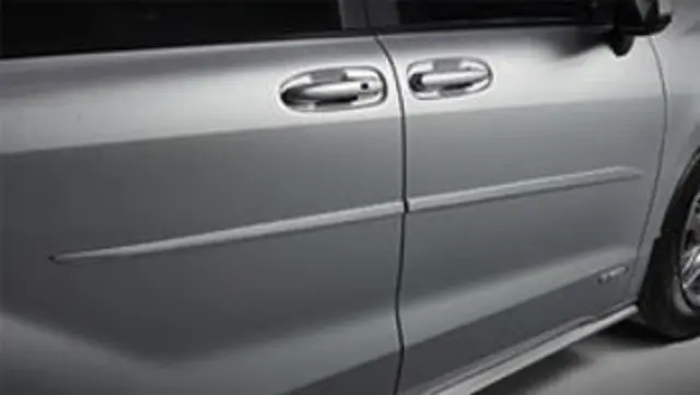 PT83K0821023 - Exterior: Moldings, Body Side, Wind Chill Pearl for Toyota: Sienna Image