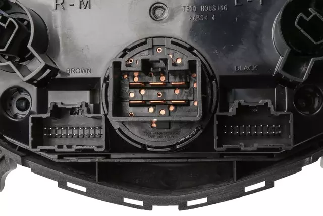 1574756 - Body: ACDelcoâ„¢ Heater Control for Chevrolet: Sonic Image