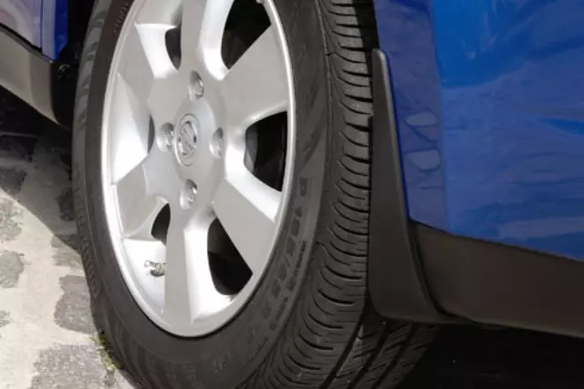 F3850ED900 - Exterior: Splash Guards - Front for Nissan: Versa Image