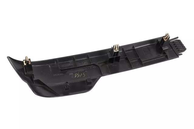 Windshield Defroster Outlet Duct - GM (20920136)