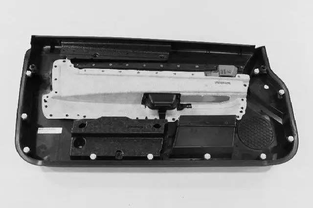 Garnissage De Porte Avant Panneau, Côté Droit - Mopar (1GL281DBAA)