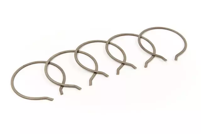 Transfer Case Output Shaft Bearing Retaining Ring - GM (12547637)