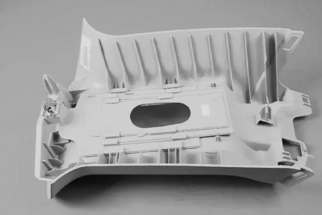 C Pillar Molding, Left - Mopar (ZR09HL5AI)