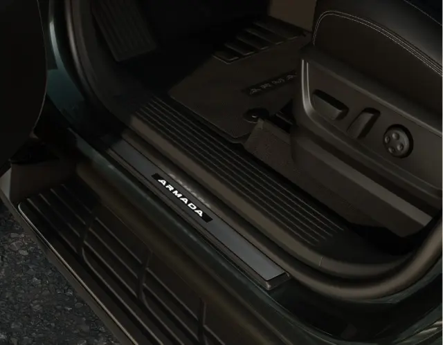 T99G67KP0A - Exterior: Illuminated Kick Plates for Nissan Image