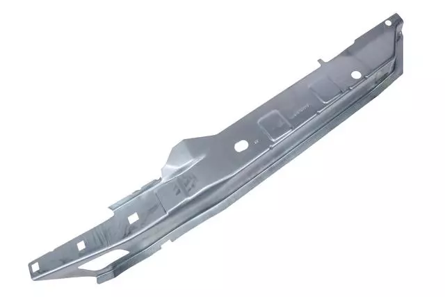 25660565 - Body: Upper Rail for Buick: Park Avenue | Cadillac: Seville Image