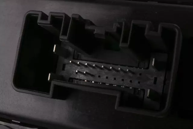 84203443 - Body: Switch Bezel for Chevrolet: Malibu Image