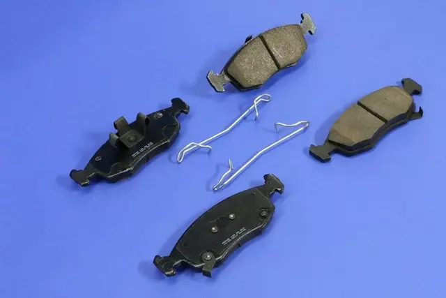 Front Disc Brake Pad Kit, Value Line - Mopar (V1012483AB)