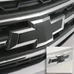 23213446 - Exterior: Emblems - Black Bowtie for Chevrolet: Traverse Image